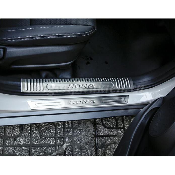 Bộ Ốp bậc cửa, Nẹp bước chân Hyundai Kona –  INOX 8 chi tiết(hàng cao cấp)