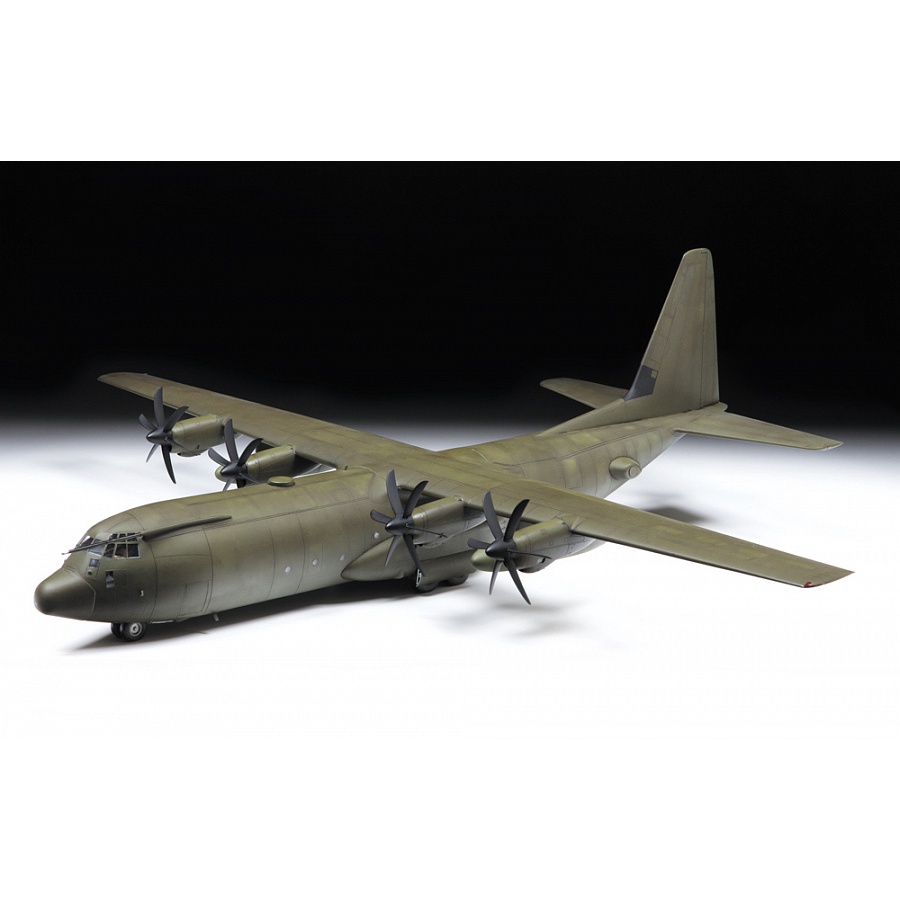 Mô hình lắp ráp | Máy bay vận tải hạng nặng Lockheed C-130J-30 | Zvezda