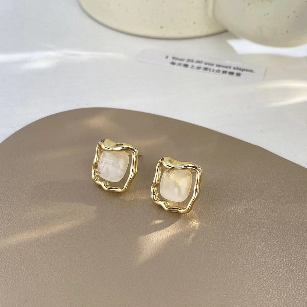 Khuyên Tai Kim Bạc 925 Hình Vuông Bất Đối Xứng Phong Cách Retro Pháp Thời Trang Cho Nữ