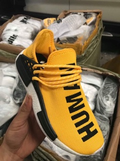 (Video cận cảnh) Giày thể thao sneaker human vàng