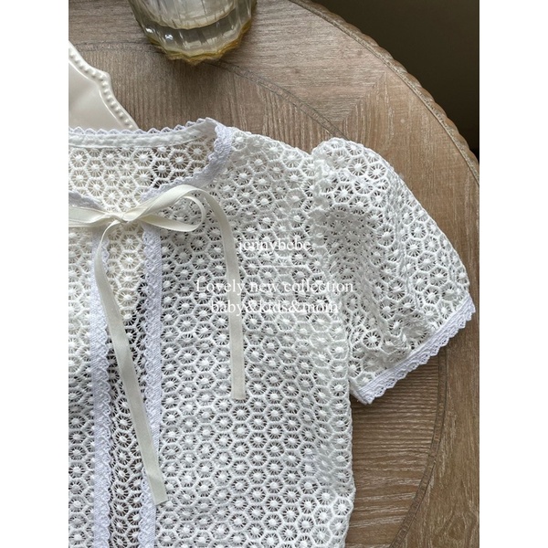 Áo Khoác Cardigan Ren Mỏng Bé Gái Jennybebe style Hàn Quốc Màu Trắng Tiểu Thư