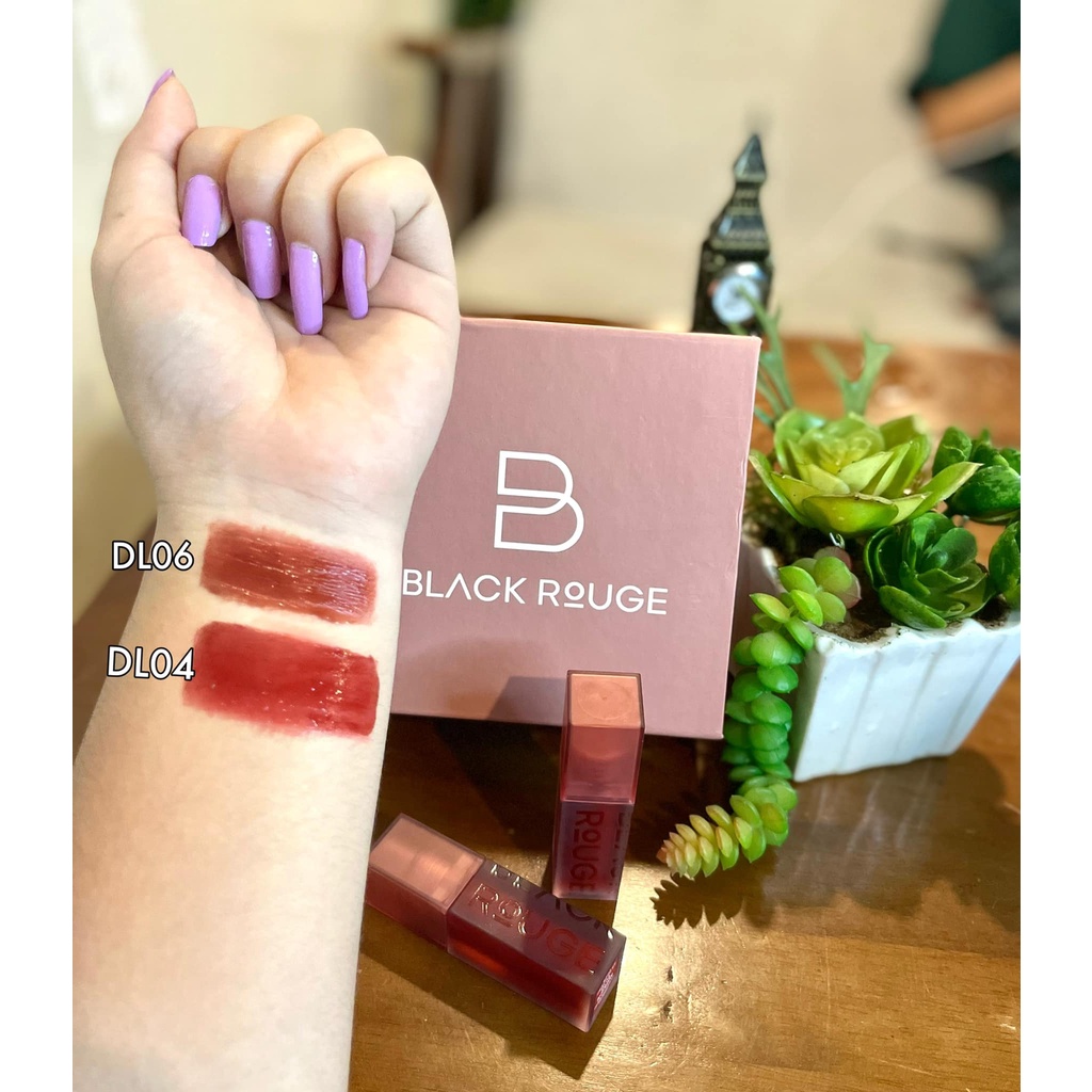 Son Black Rouge Double Layer Over Velvet