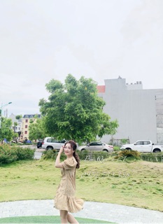ĐẦM RÚT DÂY HOA VÀNG