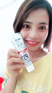 Kem đánh răng Median White 93%