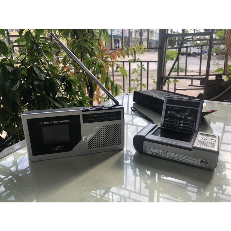 Radio tivi mini bỏ túi SHARP
