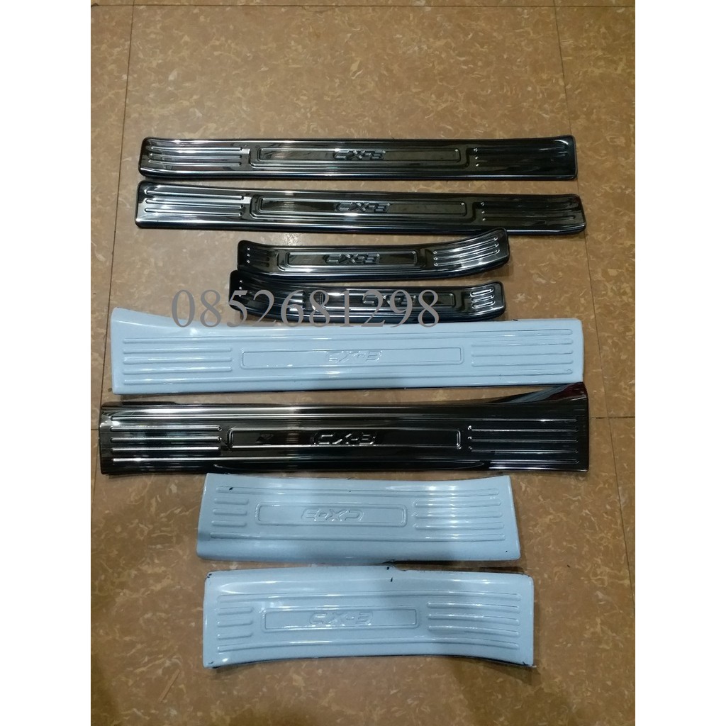 Bộ Nẹp Bước chân 8ct Trong + Ngoài Titan dùng cho Xe Mazda Cx3(Cx-3) dùng chung các đời xe