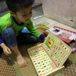 Bảng gỗ nam châm học số kèm que tính