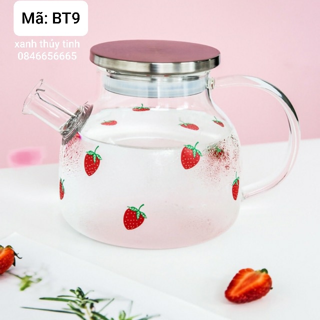 Ấm thuỷ tinh dâu tây 1000ml nắp inox (BT9.2)
