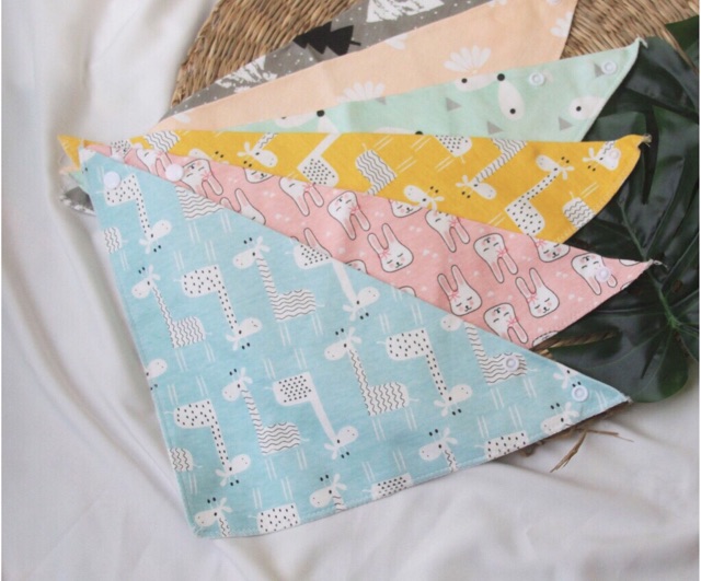 Set 10 yếm tam giác cotton 2 lớp siêu mềm cho bé