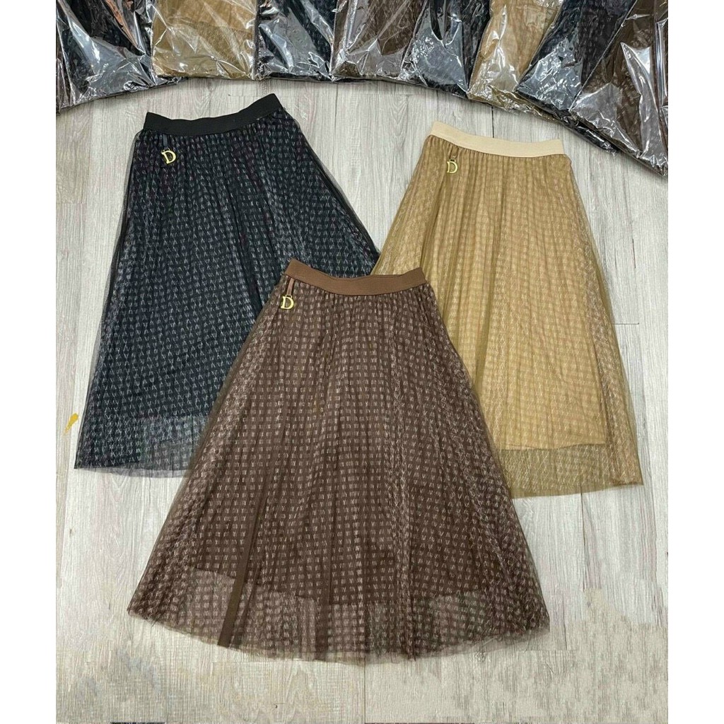 G34. 2275. CHÂN VÁY REN CÀI CHỮ D