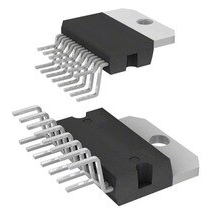1 bộ khuếch đại âm thanh IC YD7377 CD7377CZ=TDA7377 ZIP