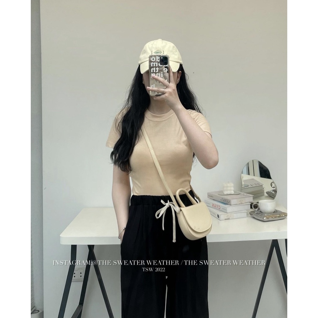 Áo thun trơn cổ tròn nhiều màu basic kiểu croptop, Áo thun ôm màu trơn dáng lửng Rosie Dream Shop