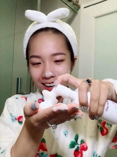 Sữa rửa mặt đầu bàn chải Mwhite