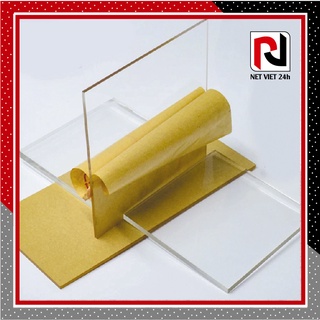 Tấm mica 20cm x 30cm trong suốt,  độ dày khác nhau
