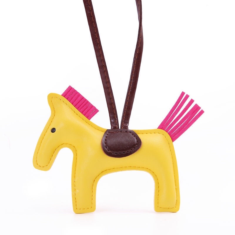 Ngựa treo túi xịn xò