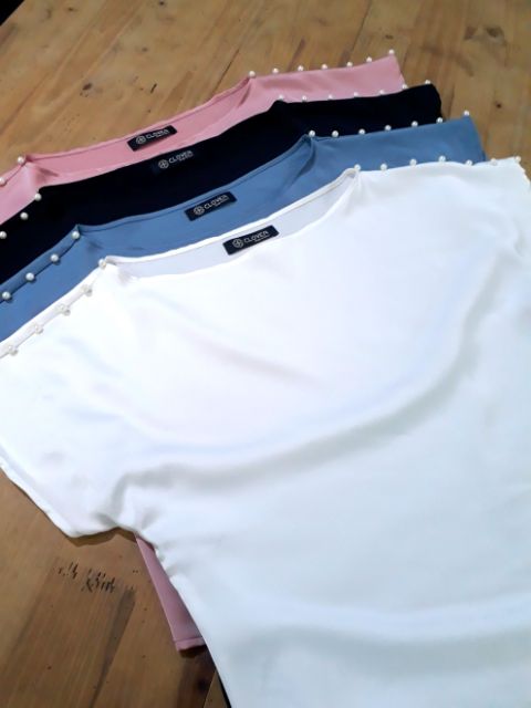 [Mã FAMAYWA giảm 10K đơn 50K] Áo lụa thiết kế lệch vai mặc 2 kiểu m12 | BigBuy360 - bigbuy360.vn