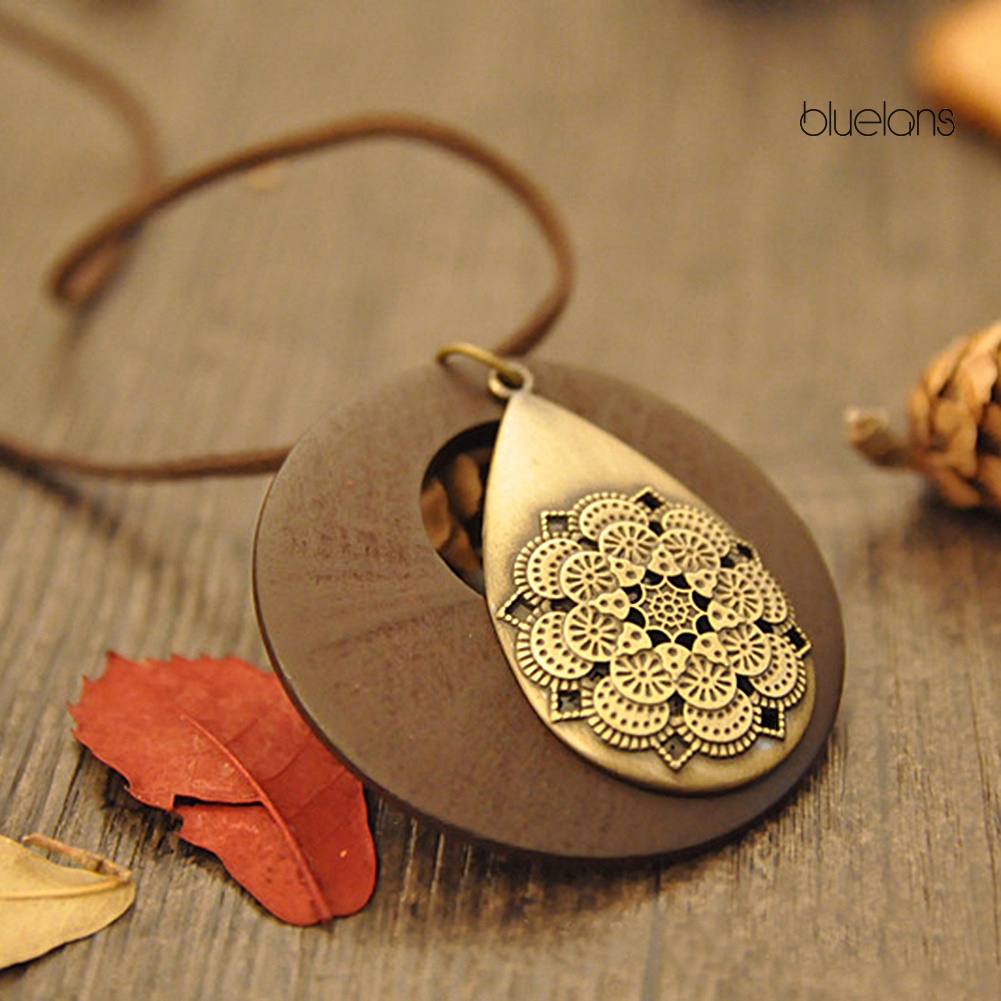 Vòng Cổ Dây Nhung Mặt Gỗ Hình Giọt Nước Chạm Khắc Rỗng Phong Cách Cổ Điển Cho Nữ