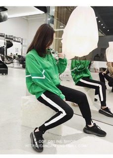 Áo khoác nư hot trend 2018