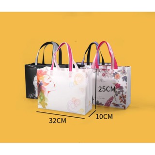 Túi xách đựng đồ đi mua sắm