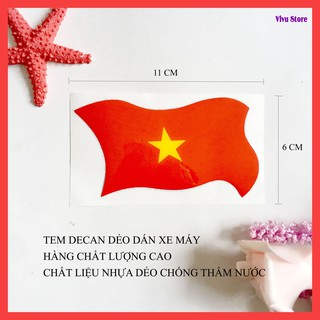 Tem dán hình logo cờ Việt Nam, chất liệu nhựa dẻo dày, chống nước, kích thước to