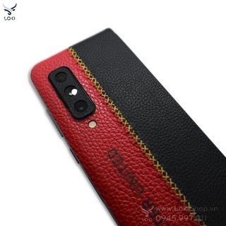Dán da Galaxy Fold theo yêu cầu
