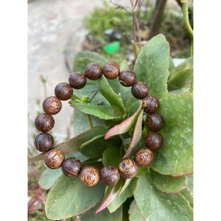 Vòng tay trầm sánh chìm 12 ly