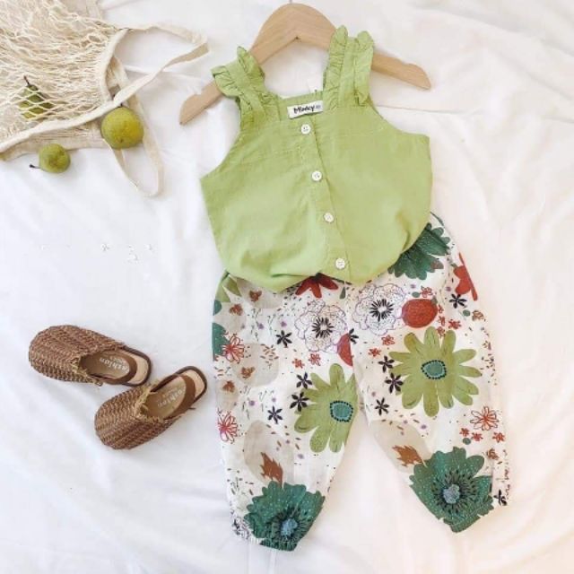 Set thô đũi quần hoa cho bé gái