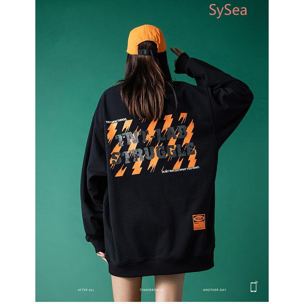 Áo tròng đầu cổ tròn in họa tiết chữ sành điệu thời trang