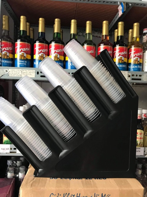 Kệ Đựng Ly Nhựa Trà Sữa - Cà Phê