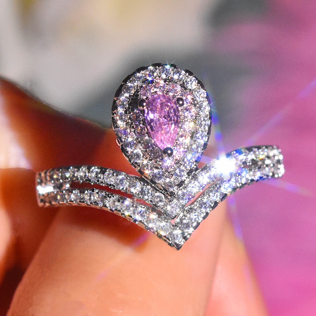 Nhẫn Khảm Đá Kim Cương Màu Hồng Nhập Khẩu Từ Moissanite Pt950-JHS3-A