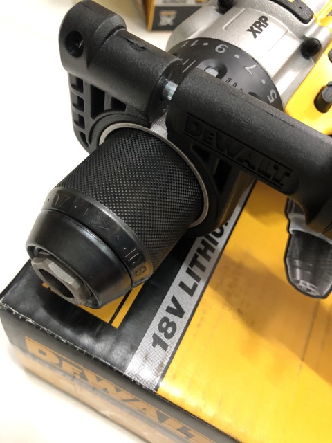 DCD996N Body thân máy khoan pin 18v búa Dewalt BL