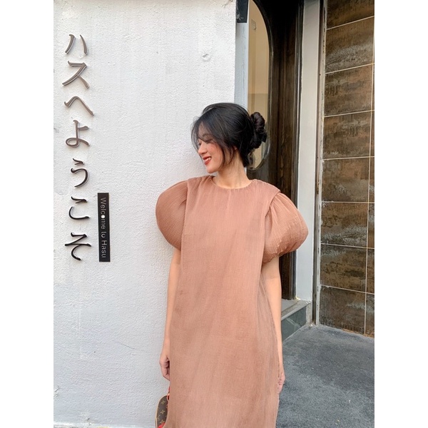 LIIN - Váy tay bồng dập ly | BigBuy360 - bigbuy360.vn