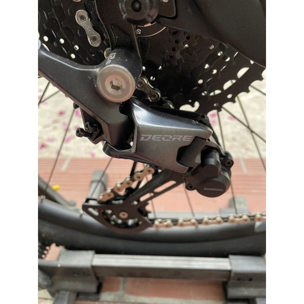 Xe Đạp Thể Thao Trinx X9 - Khung Nhôm, Groupset Shimano Deore 12 tốc, phanh dầu Shimano MT200, Trục rỗng cao cấp