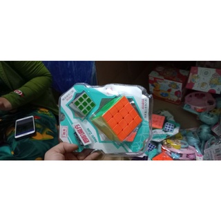 Đồ chơi rubik 4x4