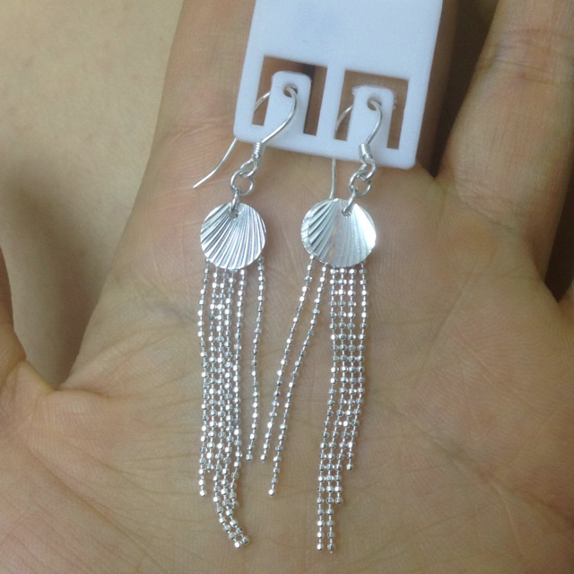 Bông tai treo rua bạc ta