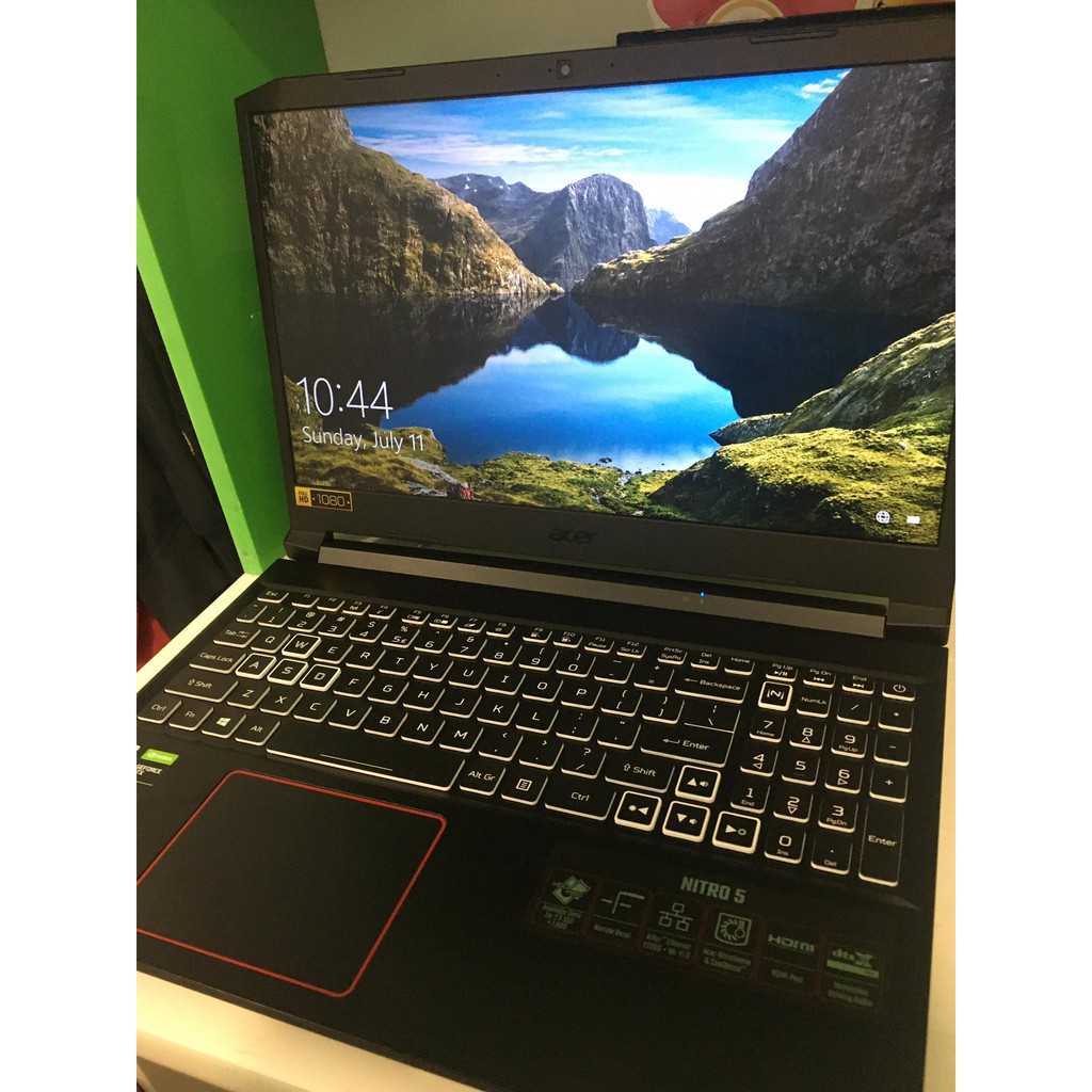 Laptop gaming Acer Nitro 5 AN515 56 51N4