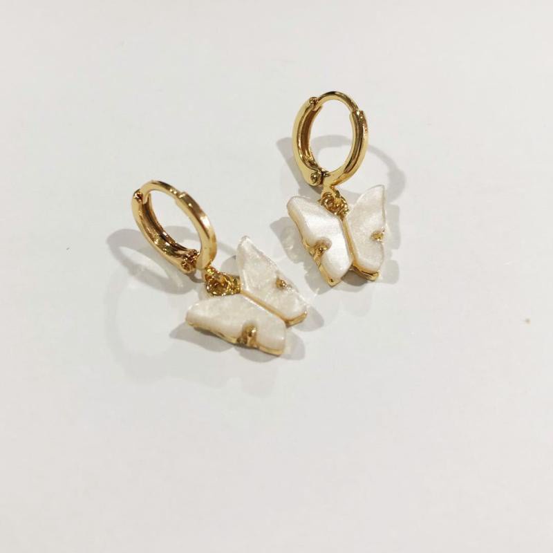 Khuyên Tai Hình Bướm Vỏ Sò Tự Nhiên Đơn Giản Và Nhẹ Nhàng