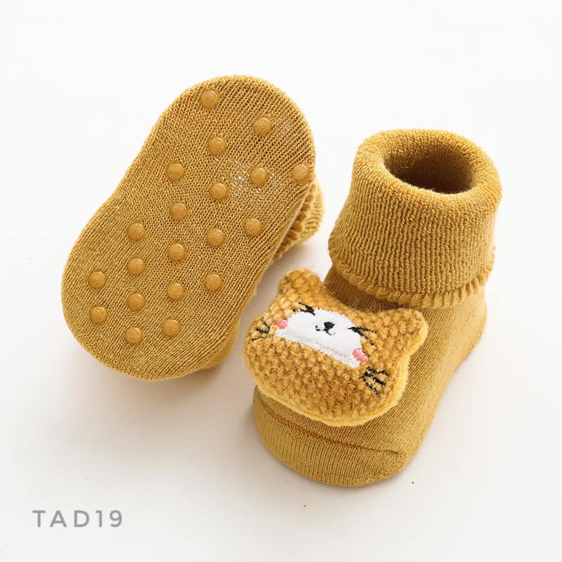 Tất cổ cao chống trượt hình thu 5D cho bé - TAD19
