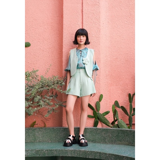 Double Moonshot - Áo Gilet phối hoa màu xanh mint Freesize