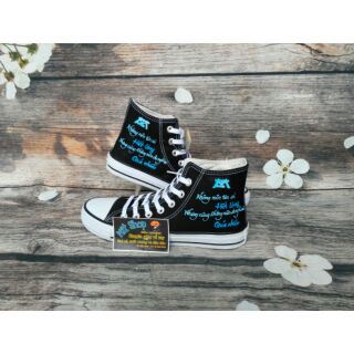 Giày vẽ tay câu nói Sơn Tùng