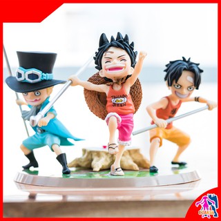 Bộ sưu tập mô hình nhân vật figure bộ ba anh em Ace-Sabo-Luffy là một lựa chọn đáng giá cho các fan One Piece. Với chi tiết tuyệt đẹp và chất liệu cao cấp, bạn sẽ tận hưởng niềm đam mê của mình trong mỗi chiếc figure.