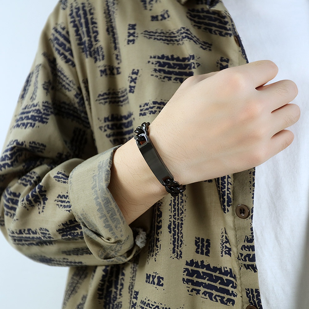 Lắc tay titan xích phối bản chữ nhật khóa hộp không gỉ có nhận khắc chữ