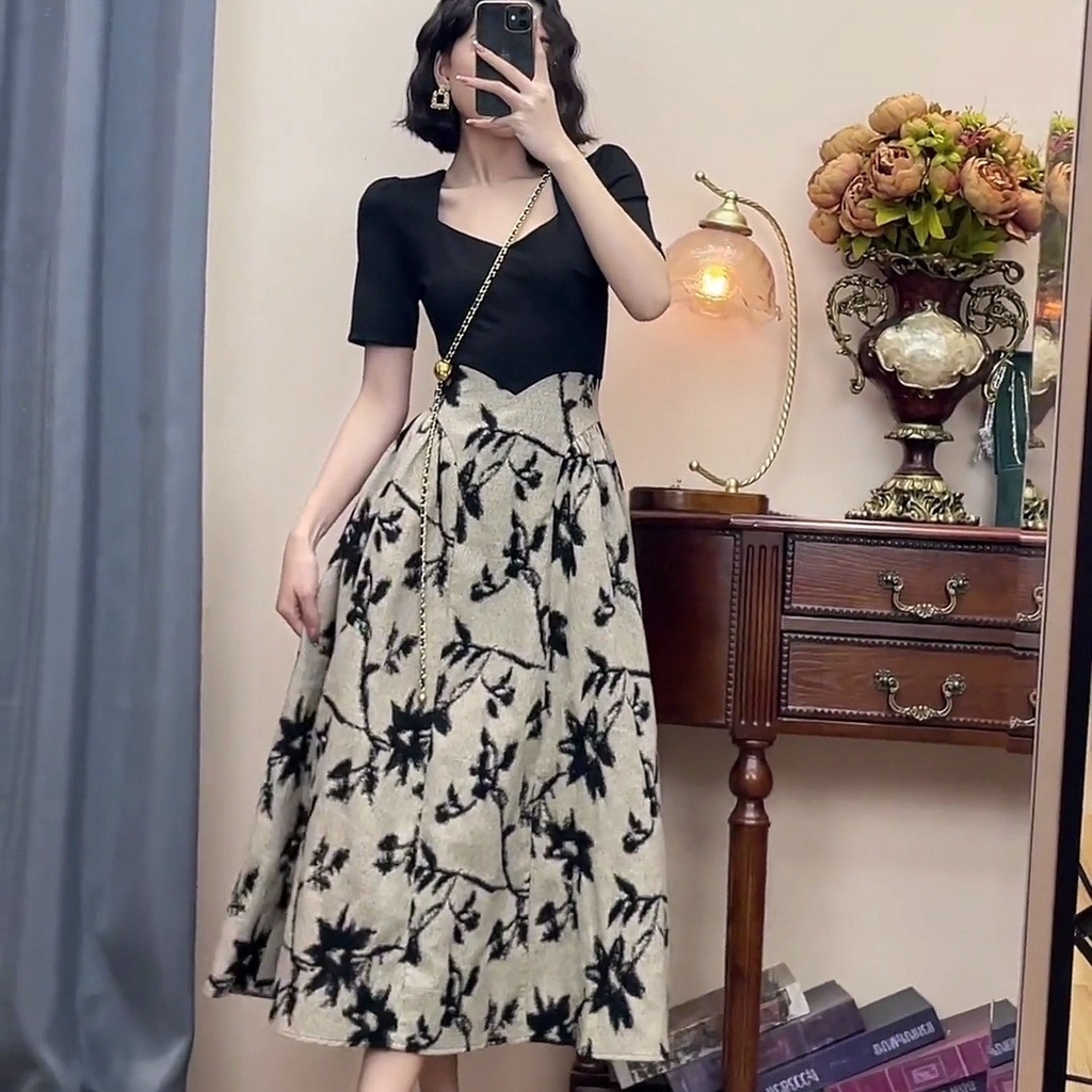 Đầm midi Dài Ôm Eo Tay Ngắn In Họa Tiết Cánh Hoa Màu Sắc Cổ Điển Phong Cách Pháp Thời Trang Mùa Hè Cho Nữ