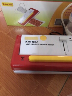 Máy hút chân không Duoqi DZ-280/2SD 0.035MP