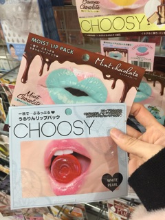 Mặt nạ môi - nhũ hoa Choosy