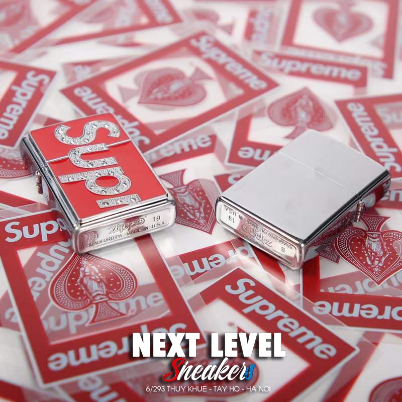 Vỏ Đựng Bật Supreme Swarovski Zip SS21