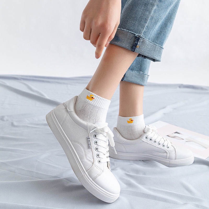 Tất vớ cổ ngắn trắng họa tiết hoạt hình chất liệu vải co giãn bốn chiều - Sope Shop