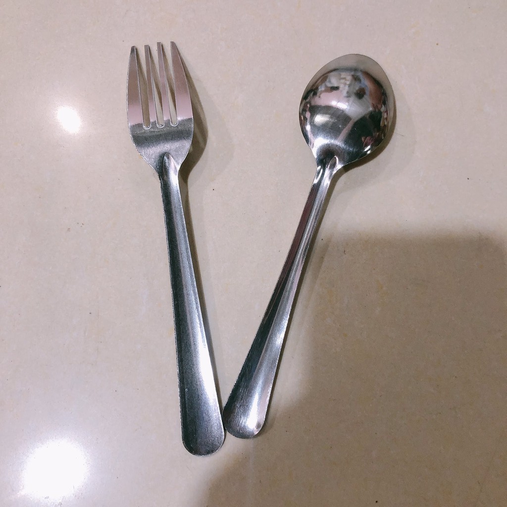 bộ 1 nĩa nhọn và 1 muỗng súp dài inox