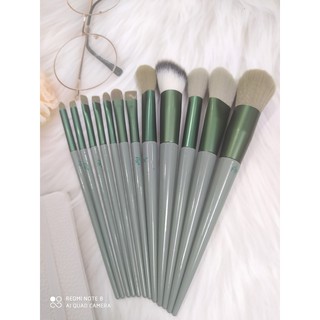 Set cọ trang điểm 13 cây của Fix