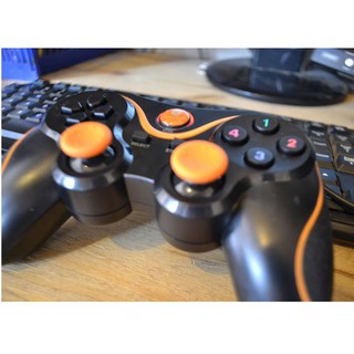 Tay game rung Vinyson U-928